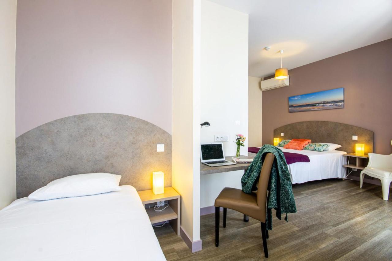 Cit'Hotel Le Commerce Saujon Buitenkant foto
