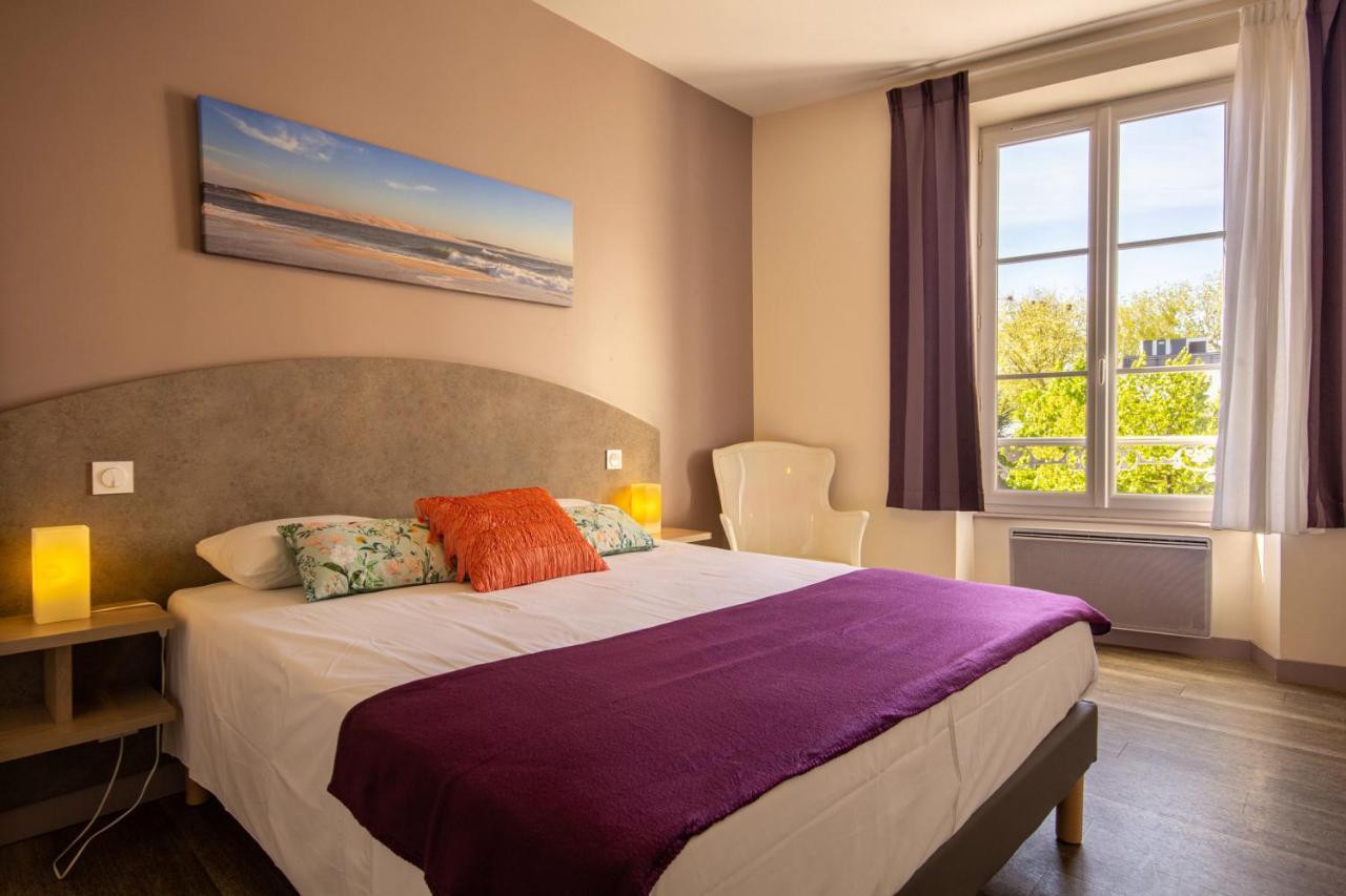 Cit'Hotel Le Commerce Saujon Buitenkant foto